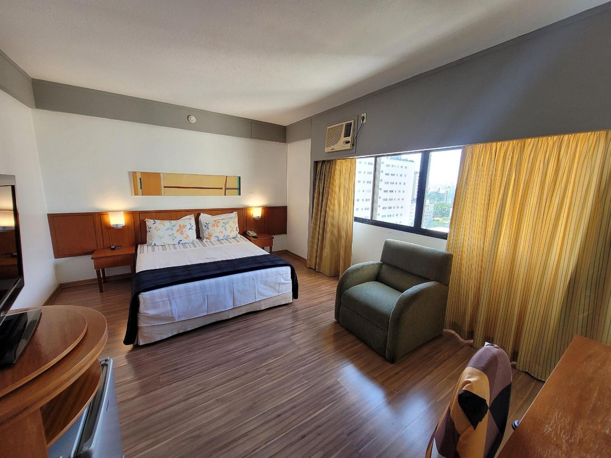 Flat Particular Rua Borges Lagoa C/ Garagem Uh1008 São Paulo Buitenkant foto